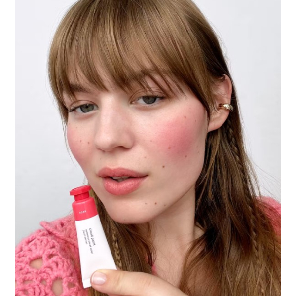 Рум'яна Glossier Cloud Paint Soar