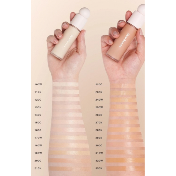 Тональна основа Rare Beauty Liquid Touch Weightless Foundation 200C
