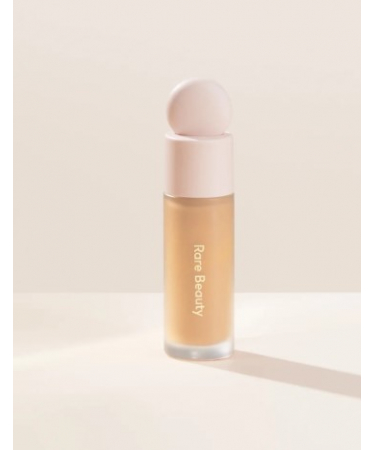 Консилер Rare Beauty Liquid Touch Brightening Concealer 210N