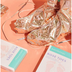 Освіжаюча маска для ніг з екстрактом троянди Patchology Serve Chilled Rosé Toes