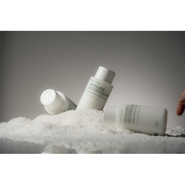 Ревіталізуючий шампунь-скраб Curly Shyll Revitalizing Salt Scrub Shampoo 
