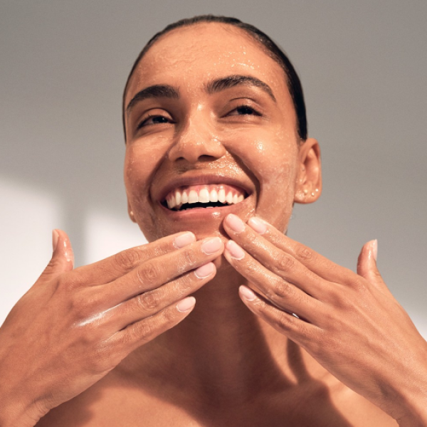 Про-Колаген Ексфоліант для розгладження та сяйва шкіри Elemis Pro-Collagen Glow Boost Exfoliator