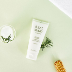 Очищувальна та відлущувальна маска для шкіри голови Rated Green Realmary Purifying Scalp Очищувальна та відлущувальна маска для шкіри голови Rated Green Realmary Purifying Scalp