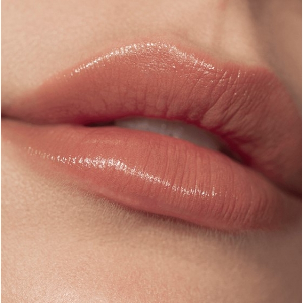 Помада Victoria Beckham Beauty Posh Lipstick Twist