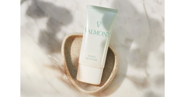 Valmont Крем Hand 24 Hour - Купити в Україні | MEFIRST