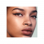 Кремовий олівець Victoria Beckham Beauty Satin Kajal Liner Black